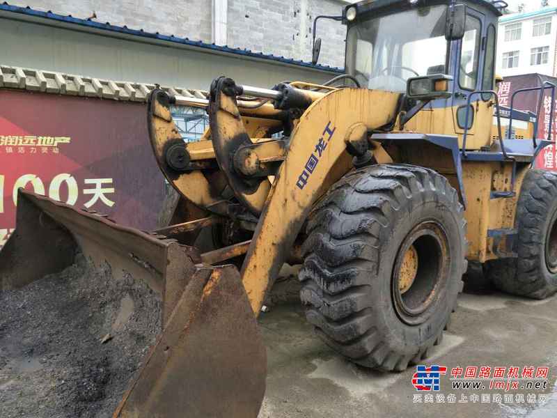 贵州出售转让二手9000小时2004年龙工ZL50B装载机