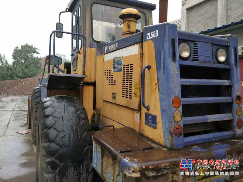 贵州出售转让二手9000小时2004年龙工ZL50B装载机