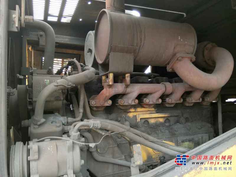 山西出售转让二手2400小时2014年龙工LG855B装载机