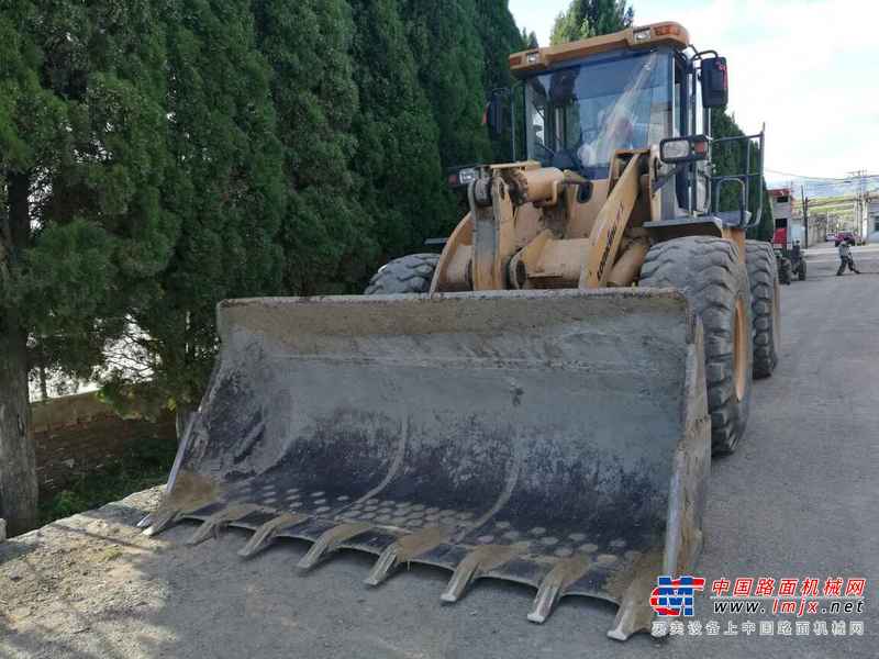 山西出售转让二手4300小时2010年龙工LG855B装载机