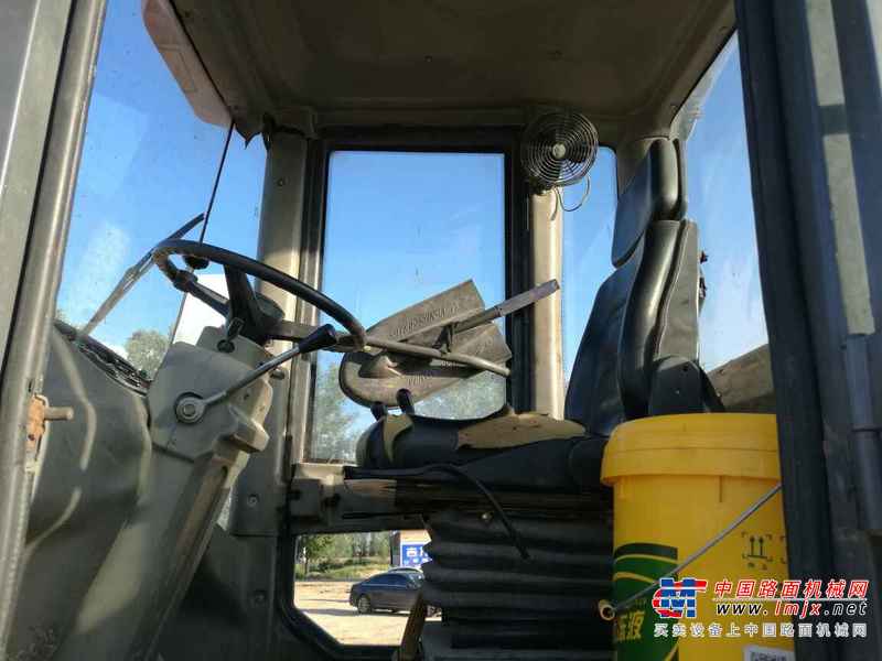 山西出售转让二手5400小时2011年龙工LG833B装载机