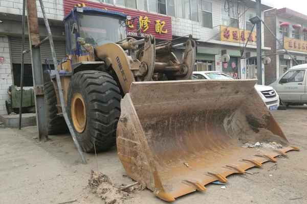 山西出售转让二手7600小时2007年龙工850装载机