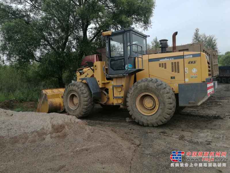 山西出售转让二手4000小时2010年龙工LG855B装载机