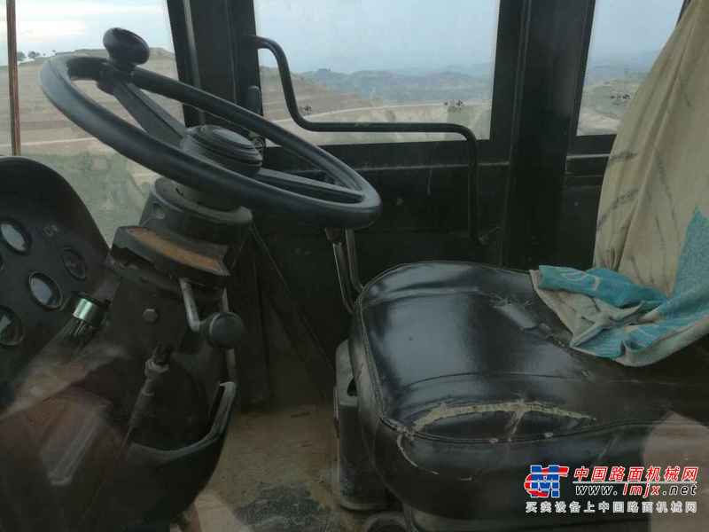 山西出售转让二手5600小时2011年龙工LG850装载机