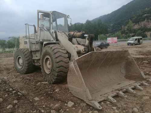 山西出售转让二手5000小时2004年山工ZL50F装载机
