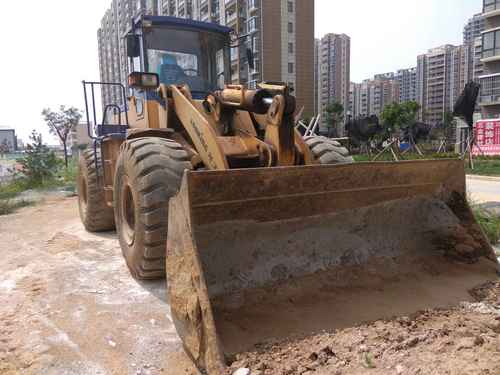 陕西出售转让二手9000小时2009年龙工LG855装载机