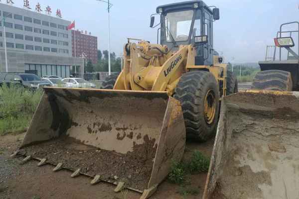 山西出售转让二手1500小时2013年柳工CLG855装载机