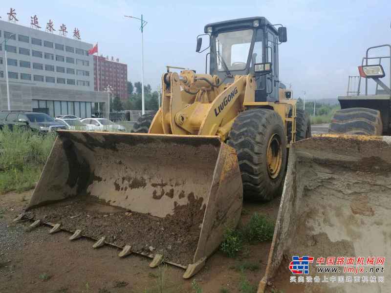 山西出售转让二手1500小时2013年柳工CLG855装载机