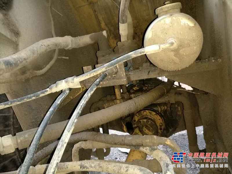 贵州出售转让二手6000小时2010年龙工LG855B装载机