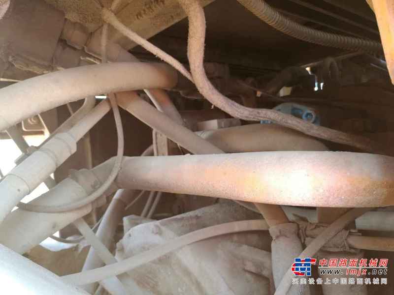 山西出售转让二手6000小时2012年龙工850装载机