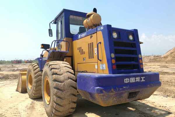 山西出售转让二手6000小时2012年龙工850装载机
