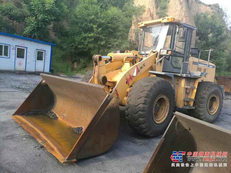 山西出售转让二手3000小时2011年龙工LG855B装载机