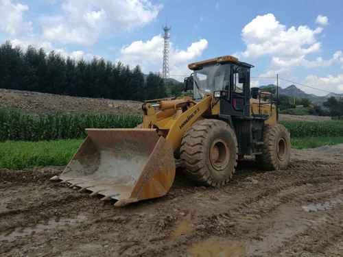 山西出售转让二手900小时2015年龙工LG855D装载机