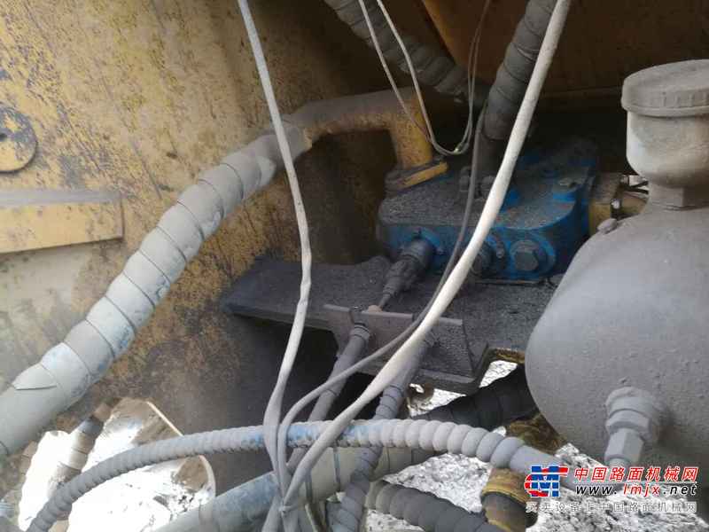 山西出售转让二手900小时2015年龙工LG855D装载机