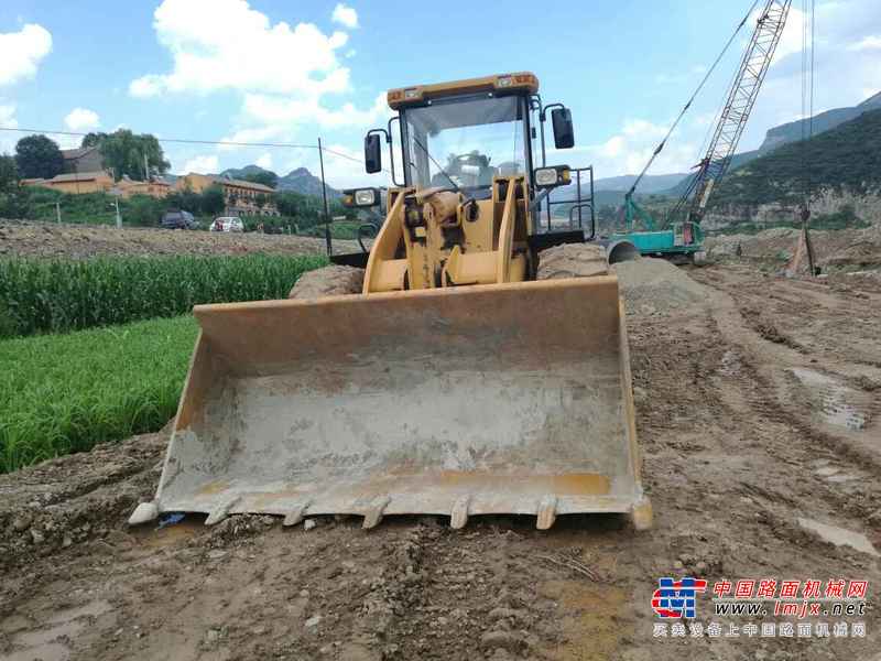 山西出售转让二手900小时2015年龙工LG855D装载机