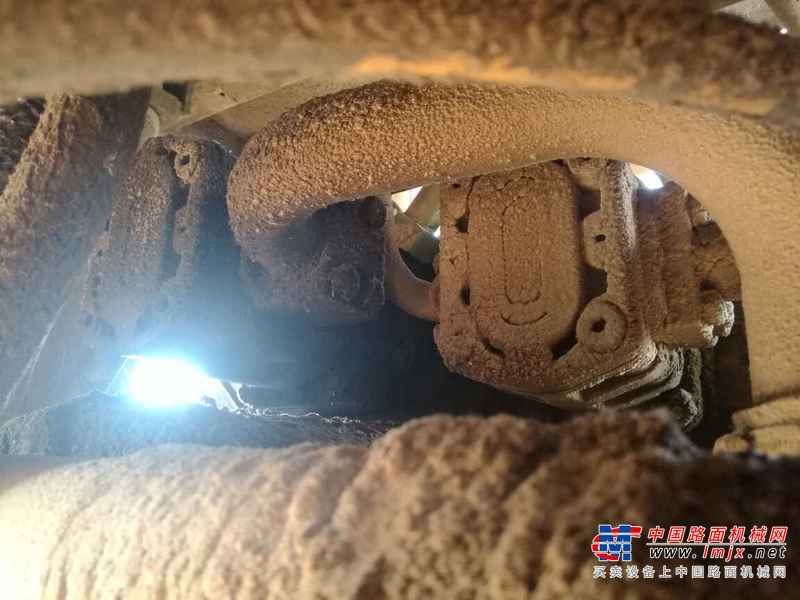 山西出售转让二手5500小时2006年龙工LG855装载机
