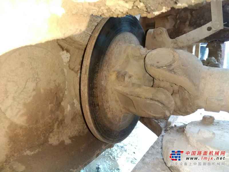 陕西出售转让二手9600小时2008年龙工LG833B装载机