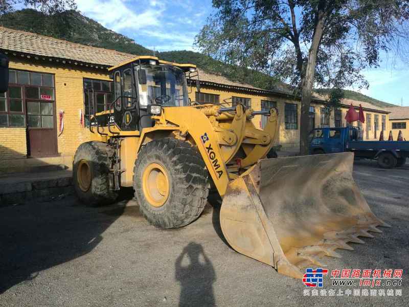 山西出售转让二手4000小时2010年厦工XG953III装载机