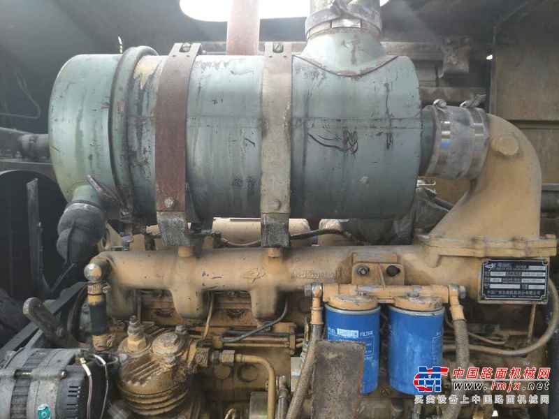 贵州出售转让二手8000小时2004年龙工LG850装载机
