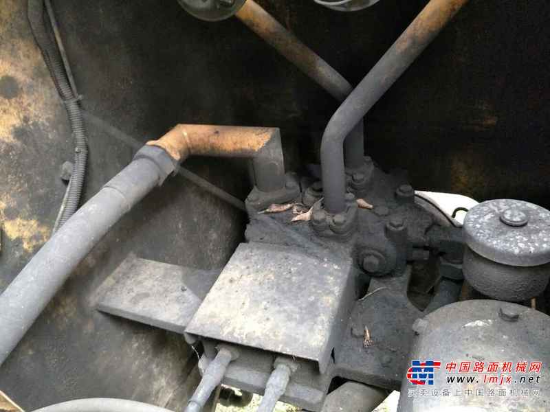贵州出售转让二手1500小时2012年龙工LG855D装载机