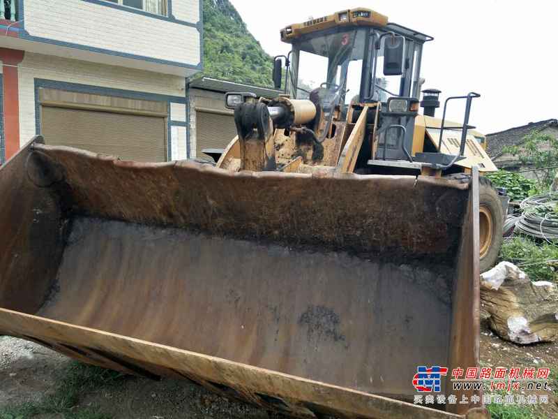 贵州出售转让二手1500小时2012年龙工LG855D装载机