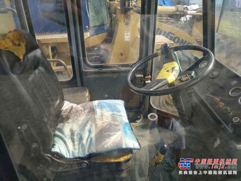 贵州出售转让二手8927小时2006年临工LG930装载机