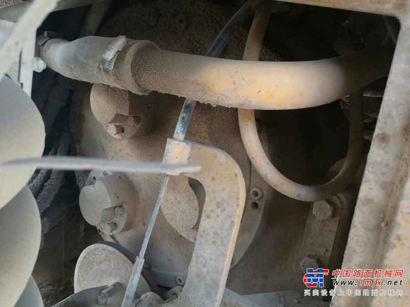 山西出售转让二手4600小时2012年龙工LG833装载机