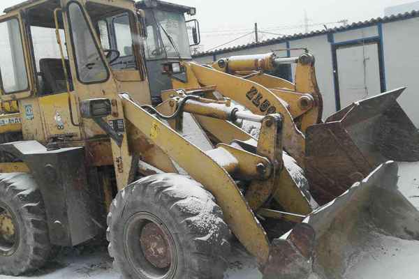辽宁出售转让二手3300小时2009年山工ZL16F装载机