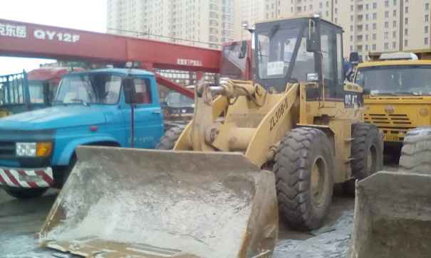 内蒙古出售转让二手7836小时2005年山工ZL30E装载机