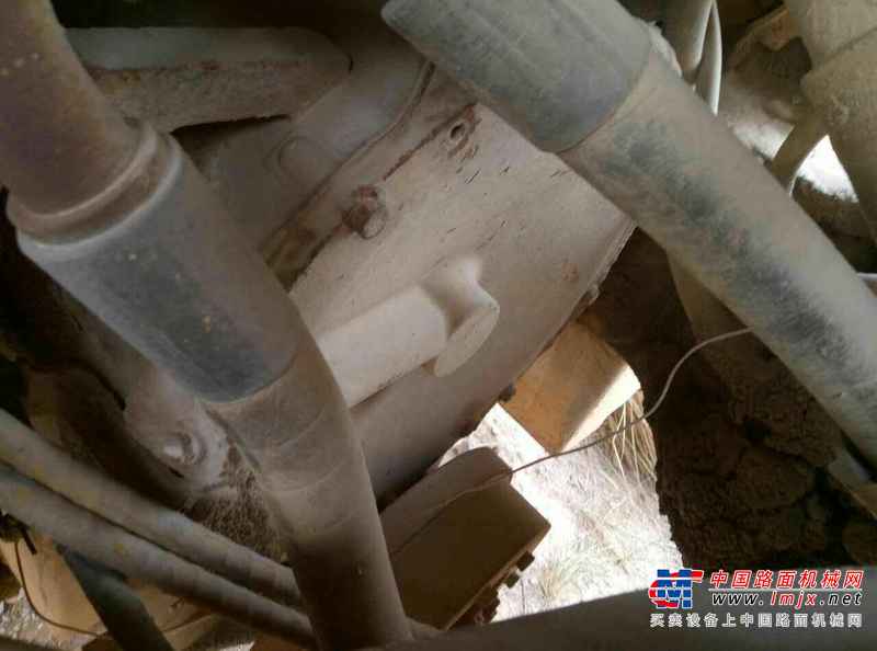 宁夏出售转让二手12000小时2004年龙工ZL50D装载机