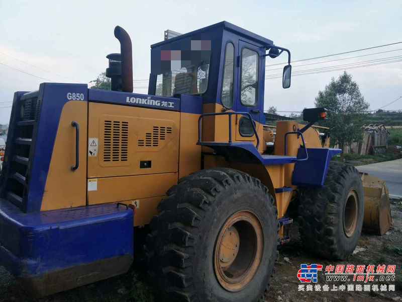 贵州出售转让二手5000小时2009年龙工LG850装载机