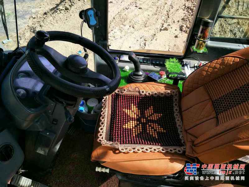 甘肃出售转让二手5000小时2012年临工LG956L装载机