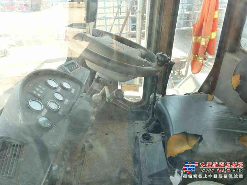 云南出售转让二手2000小时2010年厦盛ZL956L装载机
