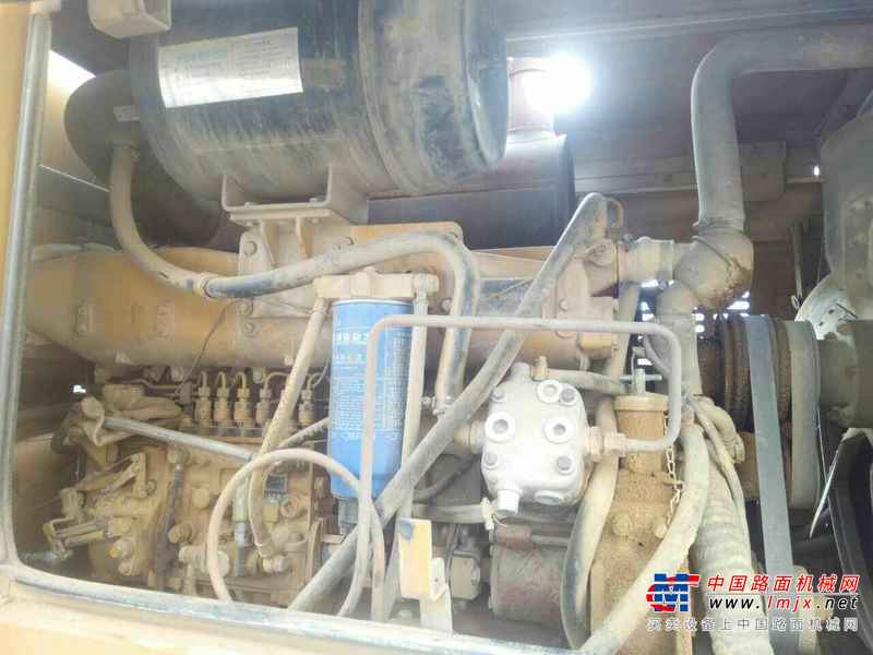 云南出售转让二手7000小时2010年龙工LG850装载机