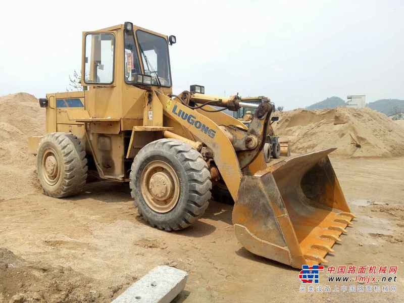 广东出售转让二手8500小时2007年柳工ZL30E装载机