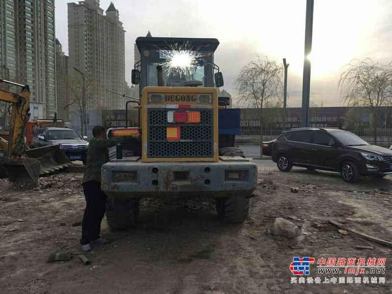 山西出售转让二手6000小时2011年德工DG938装载机