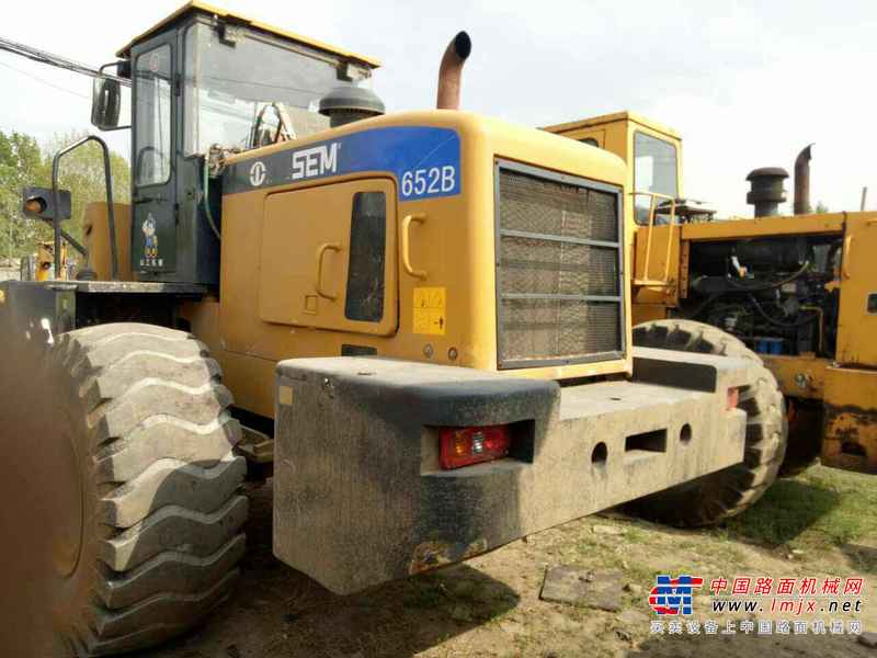 山东出售转让二手3500小时2013年山工SEM652B装载机
