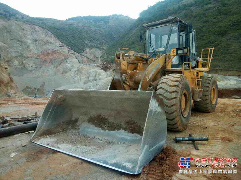 云南出售转让二手6904小时2012年柳工CLG855N装载机