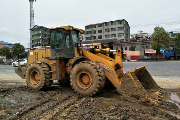 江西出售转让二手3500小时2011年徐工LW500E装载机