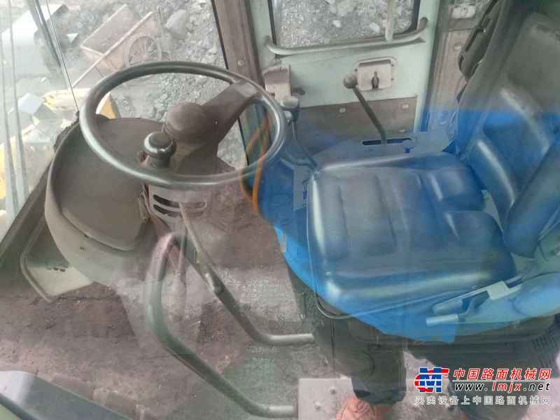 山西出售转让二手3000小时2011年德工DG966装载机