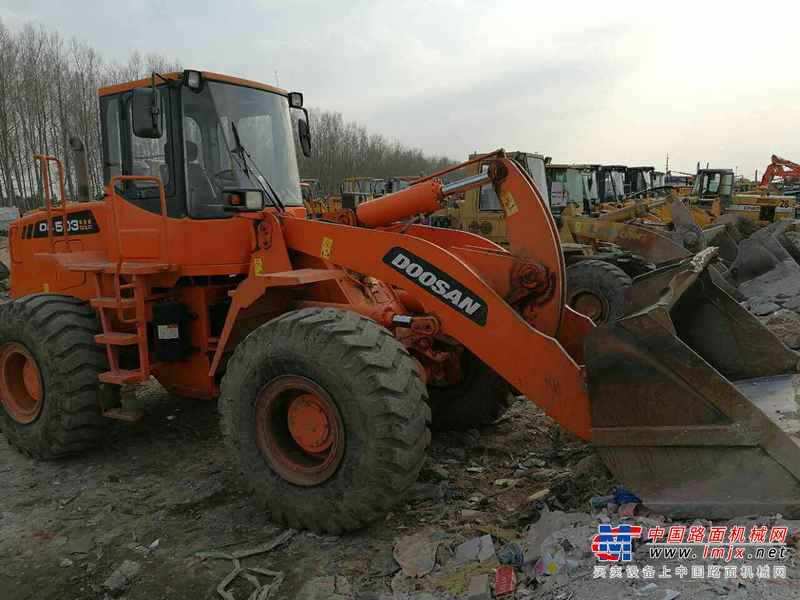 吉林出售转让二手5000小时2011年斗山DL503装载机