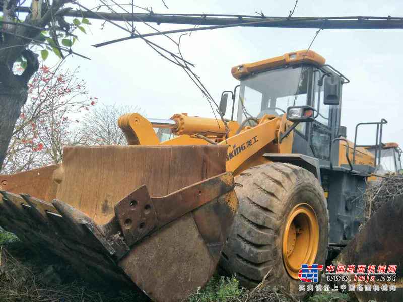 四川出售转让二手8000小时2010年龙工LG855B装载机