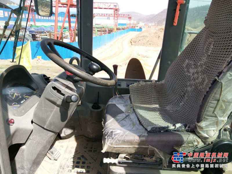 陕西出售转让二手5000小时2014年临工LG953N装载机