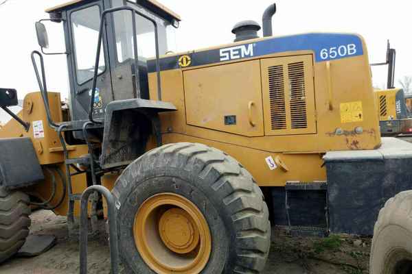 山东出售转让二手3500小时2014年山工SEM650B装载机