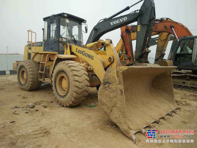 陕西出售转让二手4000小时2010年柳工CLG856装载机