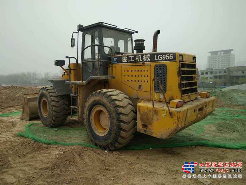 陕西出售转让二手5000小时2011年陇工LG953装载机