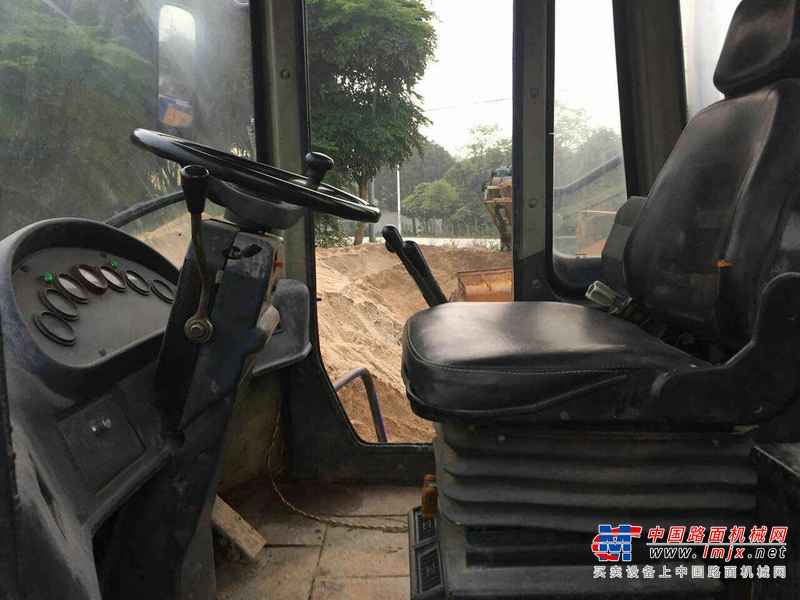 广东出售转让二手4380小时2009年龙工LG855装载机
