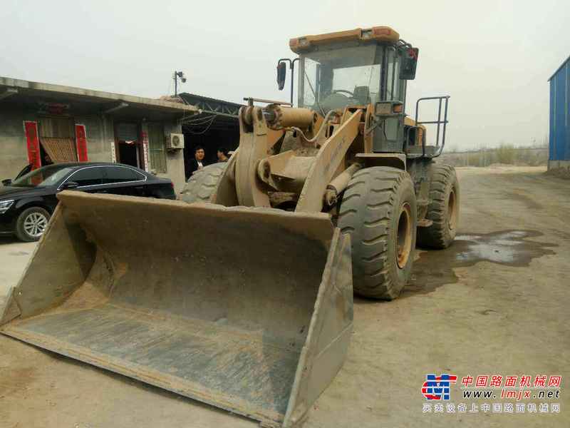 河南出售转让二手3500小时2014年龙工LG855D装载机