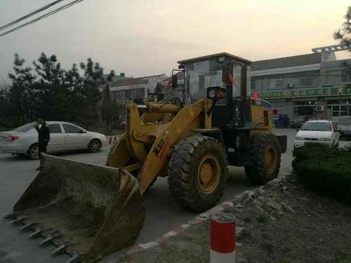 山东出售转让二手4000小时2014年山工630B装载机