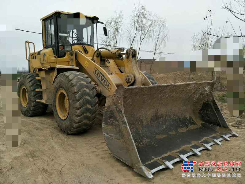 河南出售转让二手4000小时2013年福田雷沃FL955F装载机